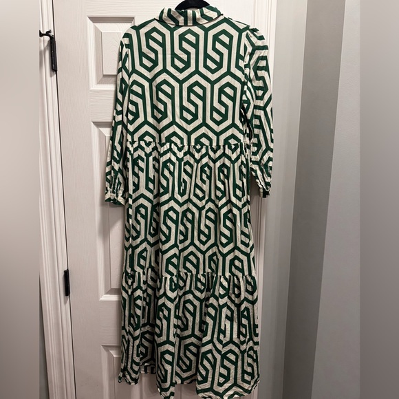 Zara Geometric Patterned Tiered Midi Dress - Picture 7 of 7